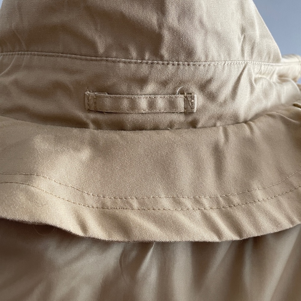 Vintage classic tan dolman sleeved raincoat - Picture 10 of 15